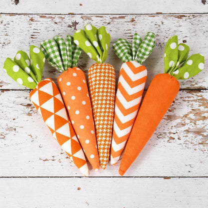 Bunny Garden Easter Carrot Plush Set